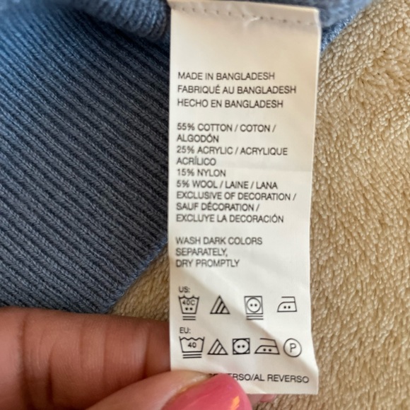 IZOD Long Sleeve V-Neck Sweater - Size XXL - Picture 12 of 12